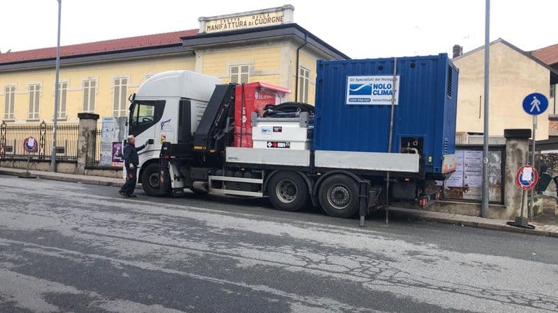 CUORGNE' - In funzione la centrale termica sostitutiva, lunedì riapre la scuola