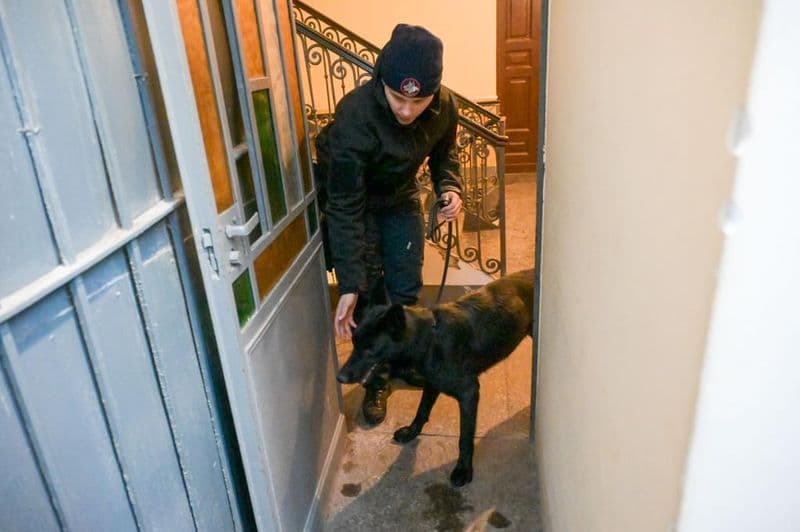 STRAMBINO - Cocaina e marijuana in casa: arrestato un ragazzo di 26 anni