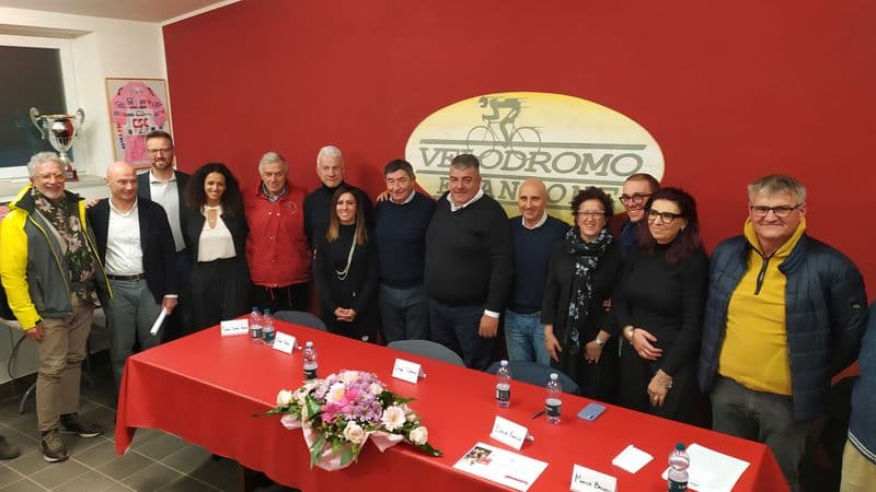 SAN FRANCESCO AL CAMPO - Si accendono i motori per il ritorno del Giro d'Italia in Canavese