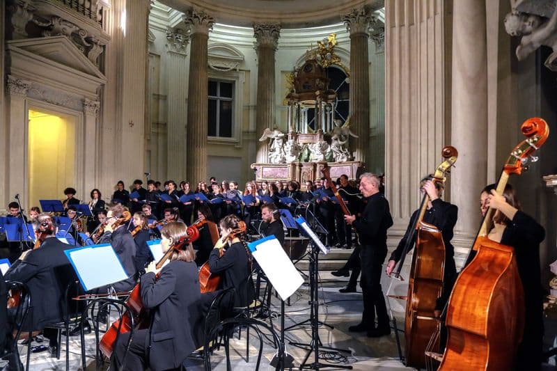 MUSICA – Alla Reggia di Venaria il Concerto di Natale “A due cori”