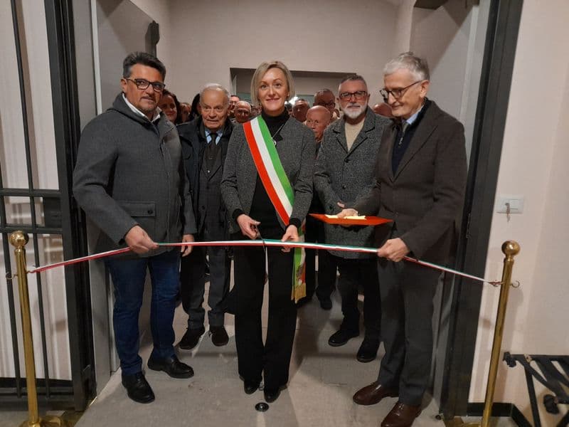 CUORGNE' - Inaugurata la mostra su Lino Grignolio - FOTO