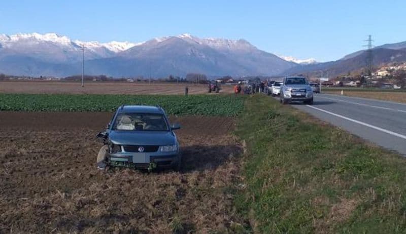 PIVERONE - Auto tampona carrozza, morto il cavallo: «Carrozza in regola, maldestro comportamento dell'automobilista»