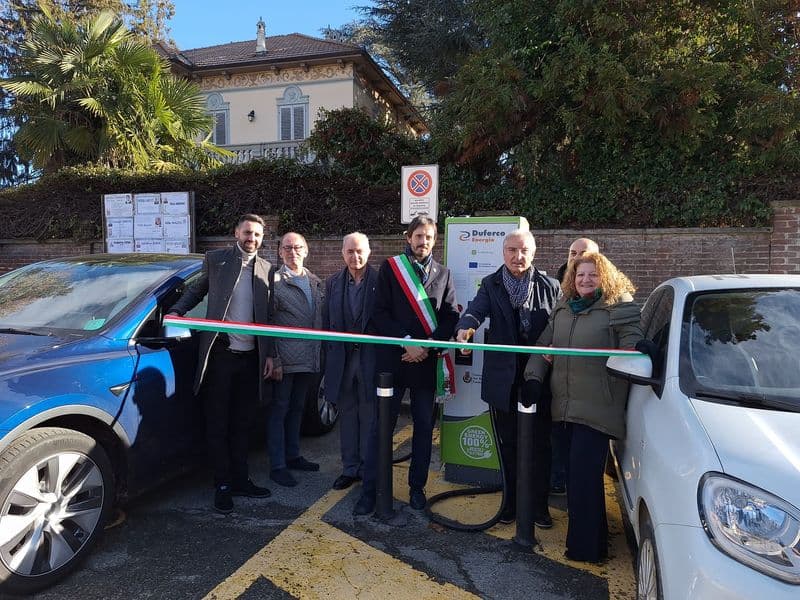 SAN BENIGNO CANAVESE - Inaugurate le colonnine per le auto elettriche