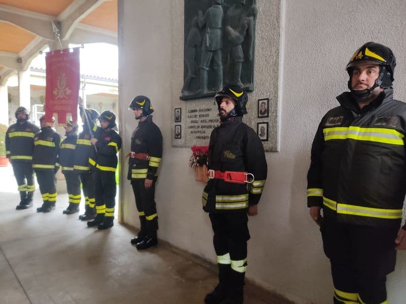 RIVAROLO CANAVESE - I vigili del fuoco hanno celebrato Santa Barbara - FOTO