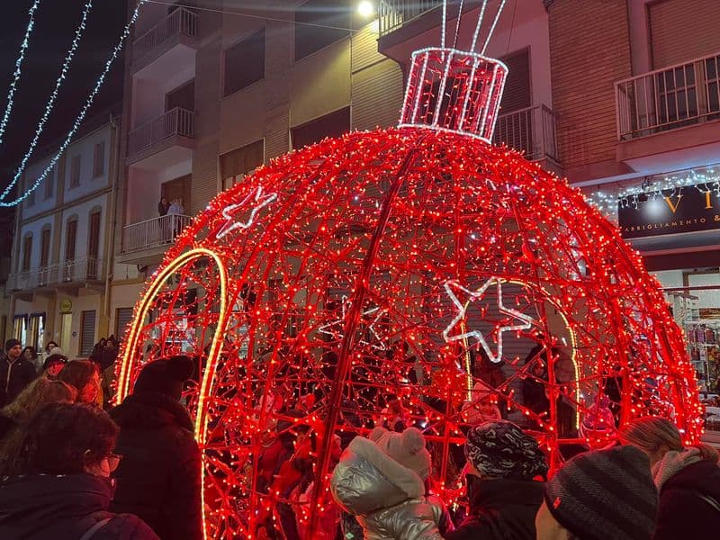 CIRIE' - Il Comune lancia il «regalo sospeso»: un Natale felice anche per le persone bisognose