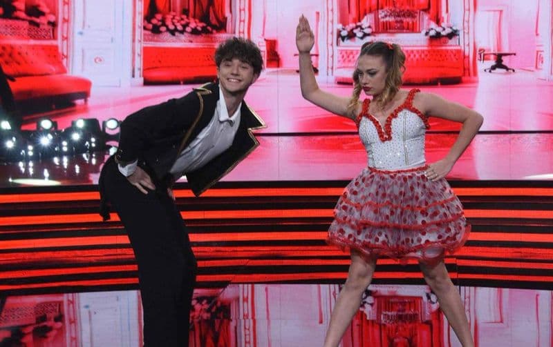 CHIVASSO - Sophia e Nikita ballano su Rai 1 da Milly Carlucci: tutti pronti a sostenere la giovane coppia chivassese