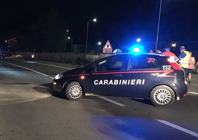 VOLPIANO - Spedizioni punitive contro i rom del campo nomadi per un apprezzamento di troppo ad una ragazza