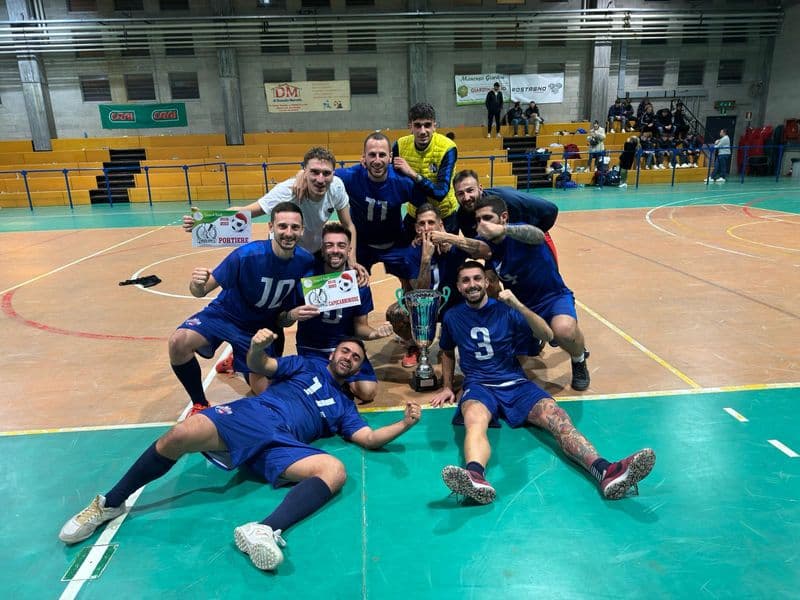 FORNO CANAVESE - Calcio a 5, I ragazzi della Simmy vincono il torneo di Natale - FOTO