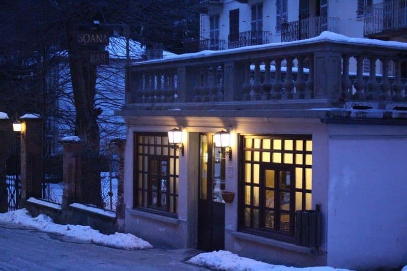 RONCO CANAVESE - Ha chiuso il bar Soana, nessuno lo ha rilevato