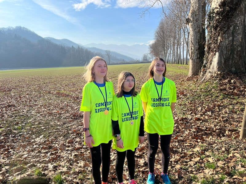 ATLETICA CANAVESANA - Corsa campestre, ai Campionati piemontesi di staffette vittorie di Avis Ivrea e Balangero - FOTO