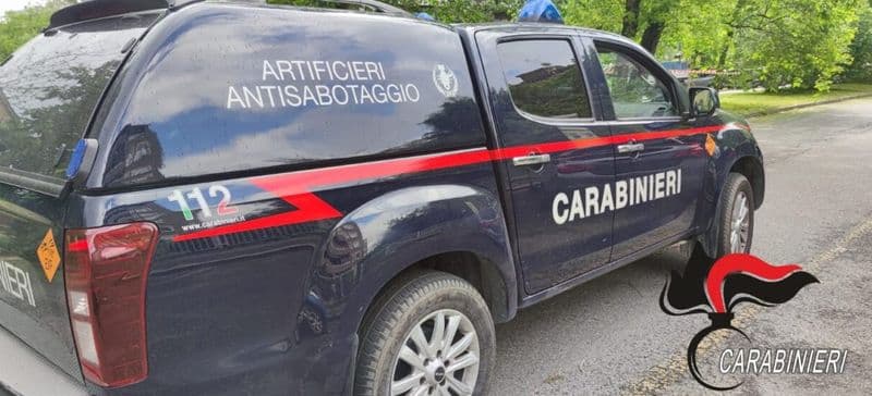 LOMBARDORE - Allarme bomba al cimitero per una valigia sospetta