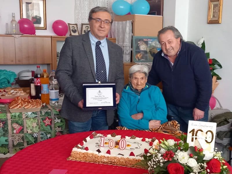 CASTELLAMONTE - Super compleanno per i 100 anni di Carolina Monteu Cotto - FOTO