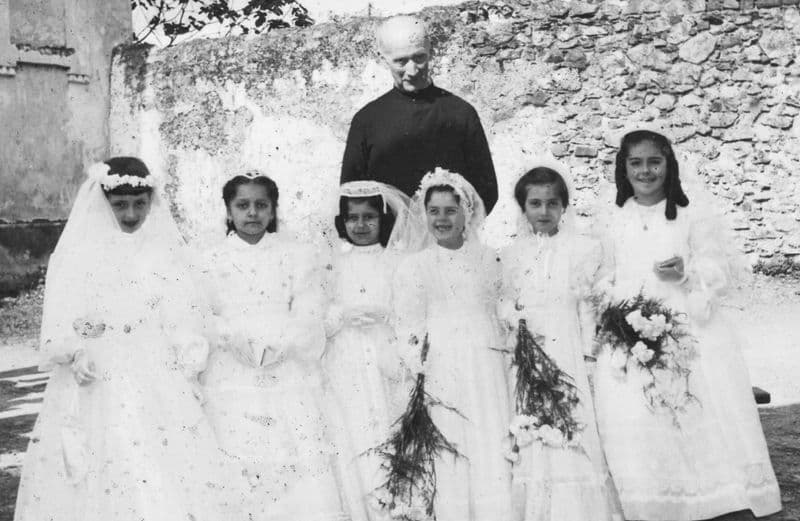 CASTELLAMONTE - Salvò un'intera famiglia dai nazifascisti: lo storico parroco di Muriaglio, don Cossavella, nei «Giusti fra le Nazioni»