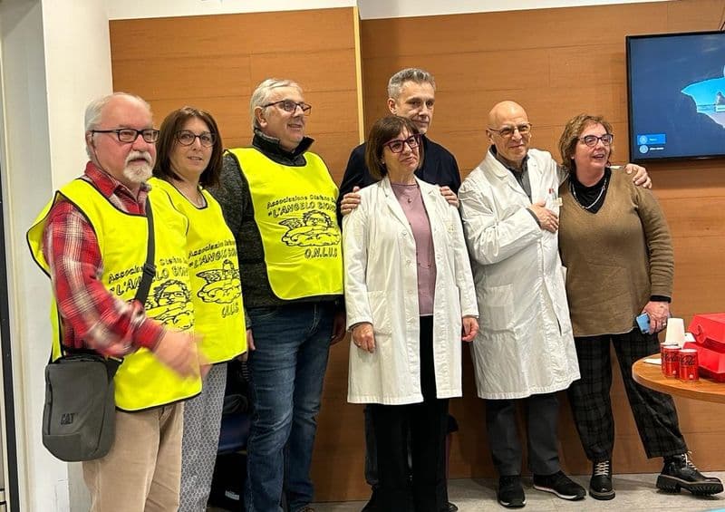 CHIVASSO - Un nuovo ecografo donato al day hospital onco-ematologico