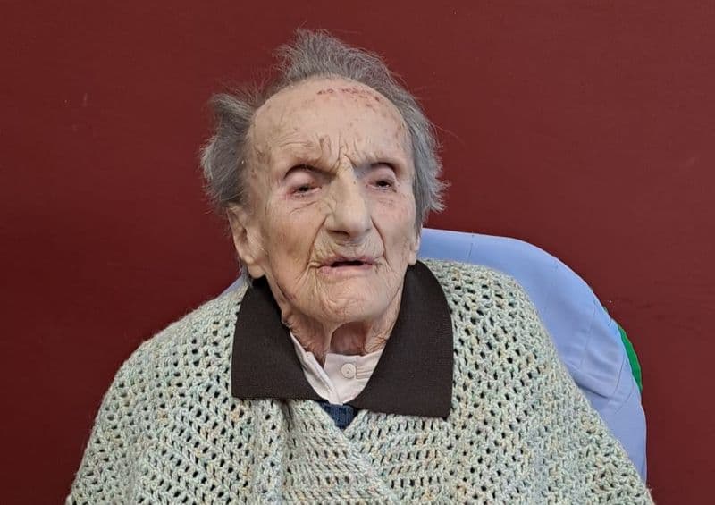 RIVAROLO CANAVESE - Super compleanno per nonna Giulia Ceresa: sulla torta ben 102 candeline