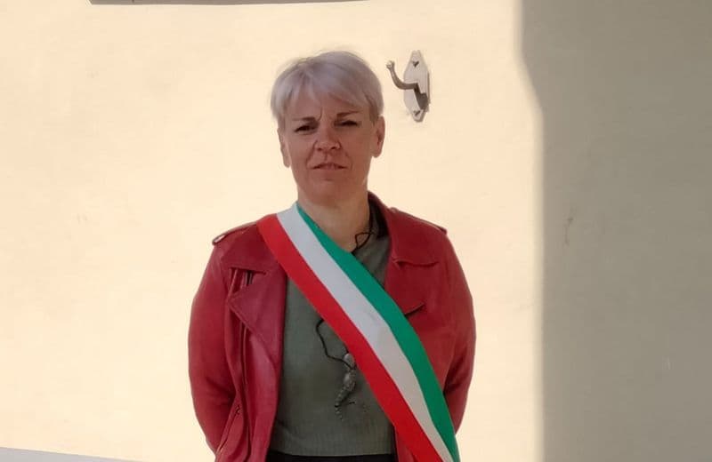 STRAMBINO - Il sindaco Sonia Cambursano si ricandida per il terzo mandato
