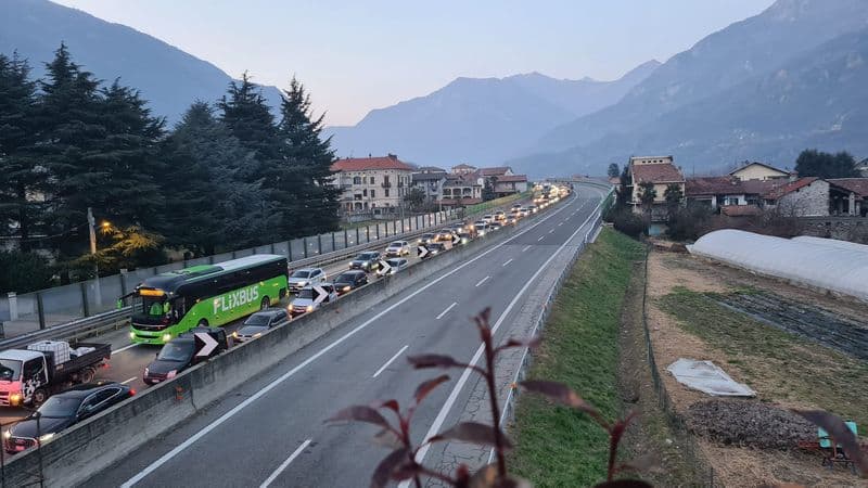 CAOS AUTOSTRADA - Per il Ministero dei Trasporti i problemi sono «colpa esclusiva di Ativa»