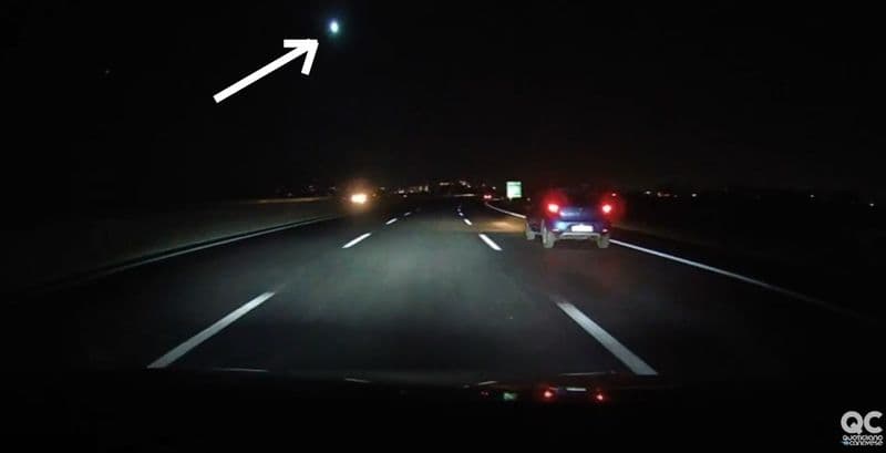 CANAVESE - Una meteora nel cielo: ecco le spettacolari immagini del passaggio del bolide - VIDEO
