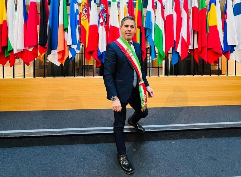 OZEGNA - Il sindaco Bartoli sogna l'Europa e visita il Parlamento di Strasburgo