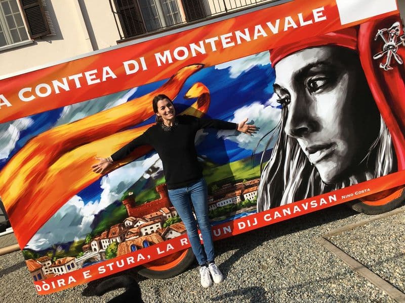 CARNEVALE IVREA - «La Mugnaia è una donna forte e ribelle, simbolo del momento storico che tutte le donne stanno vivendo» - FOTO