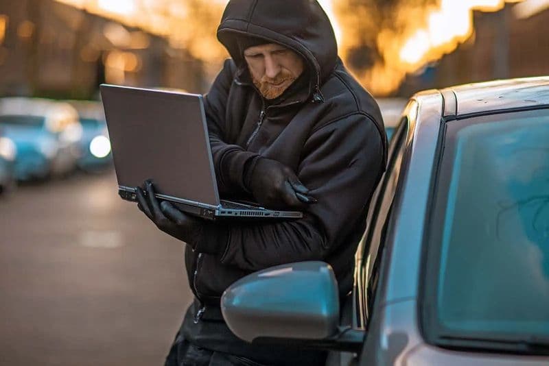 MOBILITA' - In crescita il business dei furti d'auto