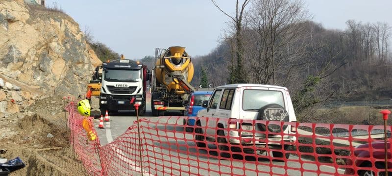 VIDRACCO - Stop agli incidenti mortali: si allarga finalmente la provinciale della Valchiusella - FOTO e VIDEO
