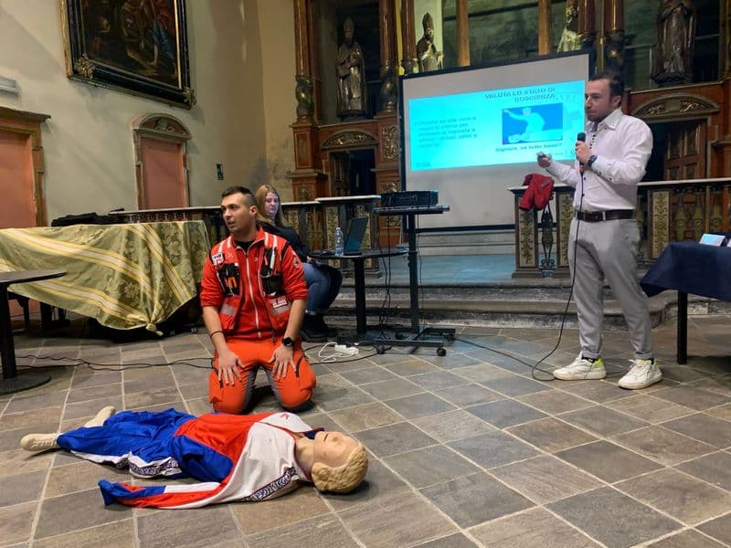 CUORGNE' - Tanta gente per sapere cosa fare in caso di infarto e ictus