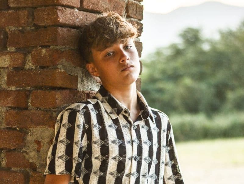 CIRIE' - Il giovane cantante Hoshi in gara al ToVision per l'istituto D'Oria - FOTO