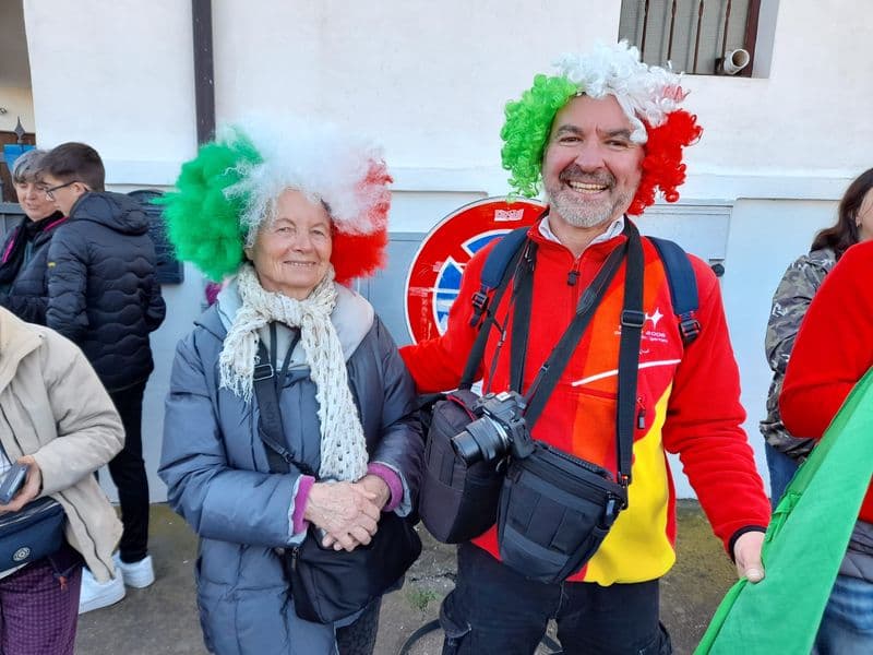 SALASSA - #Faccedaciclismo, volti e sorrisi tra il pubblico della Milano-Torino - FOTO VOLUME 1