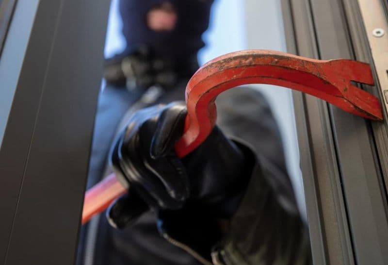 CANISCHIO - E' allarme per i furti nelle case