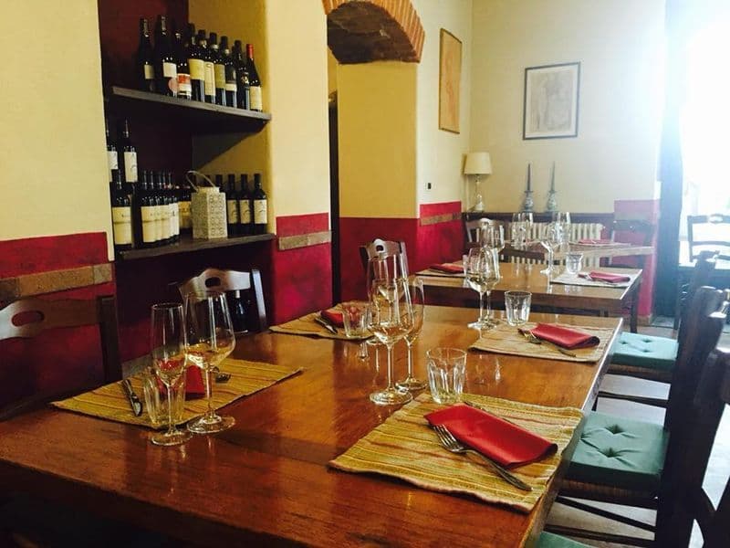 RIVAROLO CANAVESE - Secondo «dinner wine tasting» alla Malgrà Vinosteria: protagonisti i vini e una tipica cantina delle Langhe - FOTO