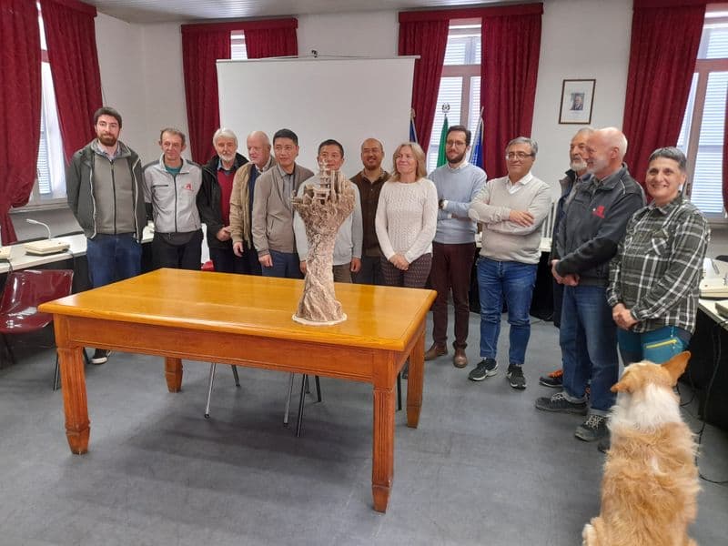 CASTELLAMONTE - La Cina è più vicina: in arrivo una maxi opera d'arte urbana in piazza Matteotti - FOTO e VIDEO