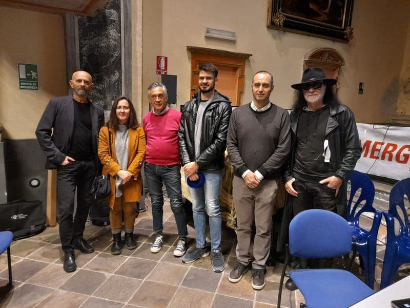 CUORGNE' - Abolire la guerra: i disegni degli studenti della scuola Comics di Torino per Emergency Canavese - FOTO