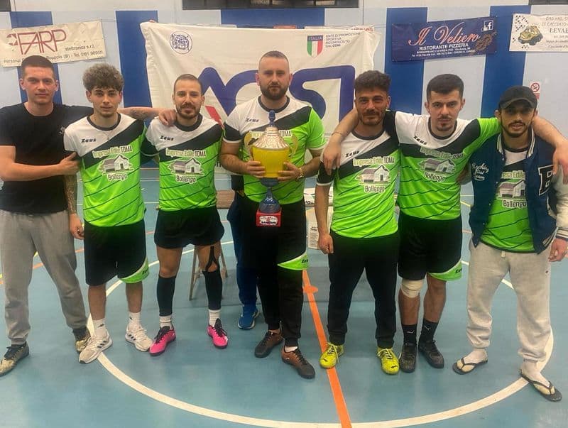 CARAVINO - L'Impresa Edile Toma vince la Easter Cup di calcio a 5 - FOTO