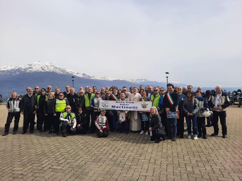 CANAVESE - Una 40ina di centauri del moto club Martinelli in visita a Belmonte e alla Valchiusella - FOTO