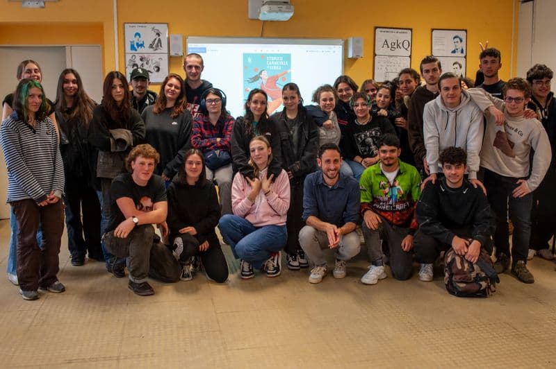 CASTELLAMONTE - Gli studenti del Faccio a lezione con l'artista e illustratore Joey Guidone - FOTO