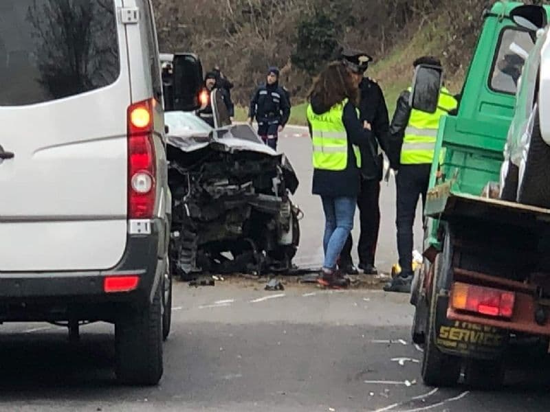 VILLAREGGIA-MAZZE' - Auto piomba sul cantiere, morti due operai di Caluso e Chivasso: dopo cinque anni inizia il processo - FOTO