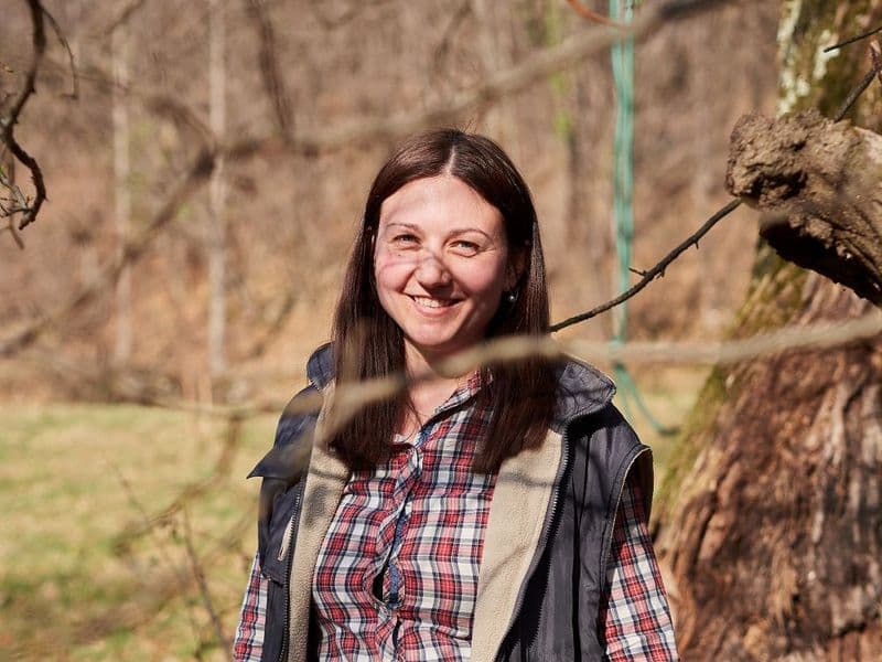 TRAVERSELLA - Donne che salvano la terra: la (bella) storia di Elena, giovane e orgogliosa allevatrice e pastora - FOTO e VIDEO