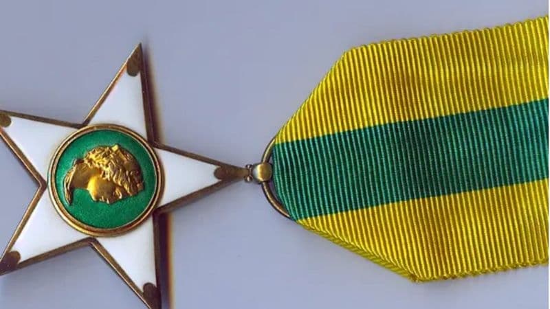 CANAVESE - Otto dipendenti premiati con la «Stella al merito del lavoro»