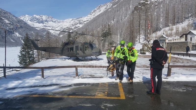 IVREA - Aereo precipitato in quota: il pilota, Dennis William Craig, morto per un malore improvviso - VIDEO