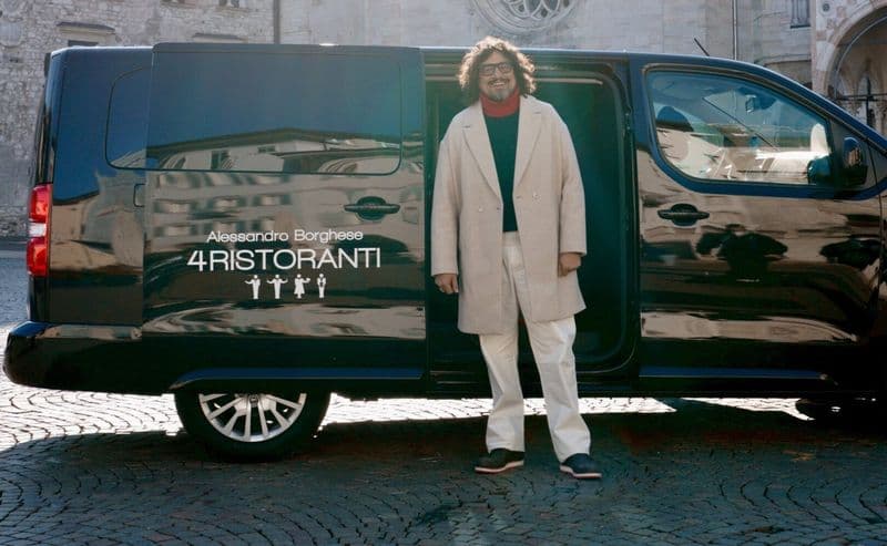 CANAVESE - Iniziate le riprese di «4 Ristoranti»: sui social è partita la «caccia» ai furgoni della trasmissione (e ad Alessandro Borghese)