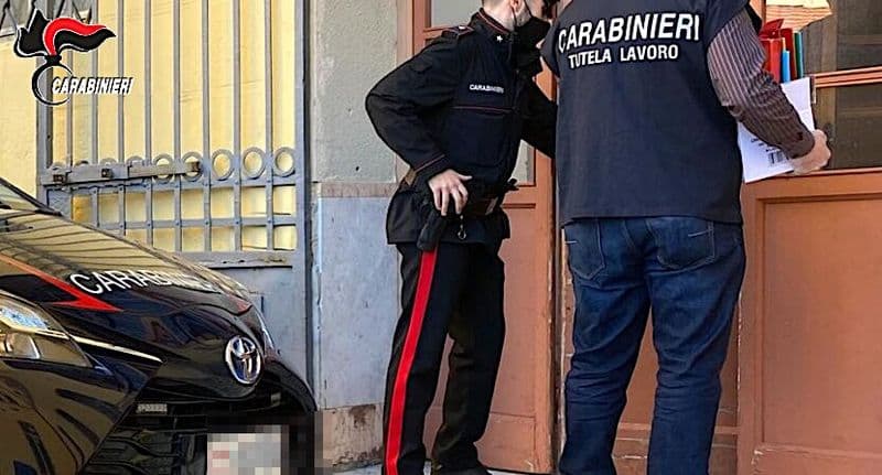 CIRIE' - Sicurezza sul lavoro, blitz dei carabinieri nelle aziende: imprenditore multato, sequestrata una linea di produzione