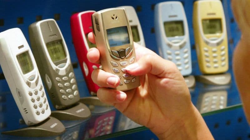 TREND - Il ritorno dei Dum Phone