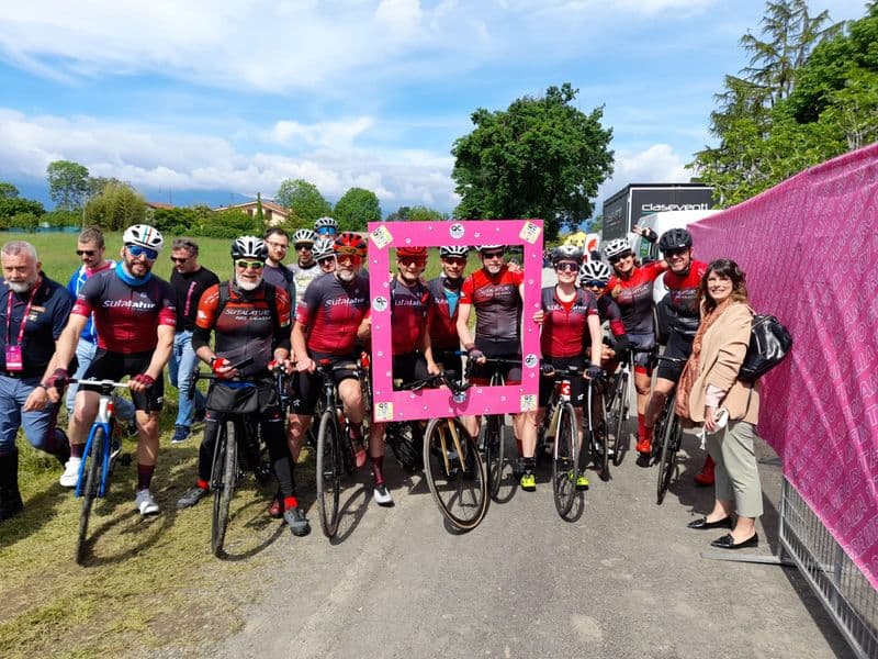 GIRO D'ITALIA - #FacciadaGiro 2024: le foto di QC tra il pubblico di San Francesco al Campo - GALLERY 3