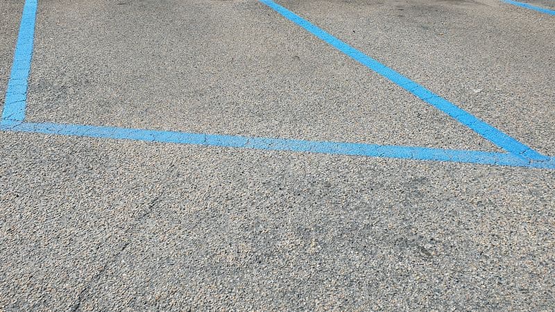 VOLPIANO - Si paga la zona blu anche nei giorni festivi ma è un errore: ora si può chiedere il rimborso