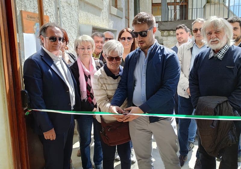 LOCANA - Intitolata la Sala Giunta dell'Unione Montana Gran Paradiso alla memoria di Gualtiero Fasana - FOTO