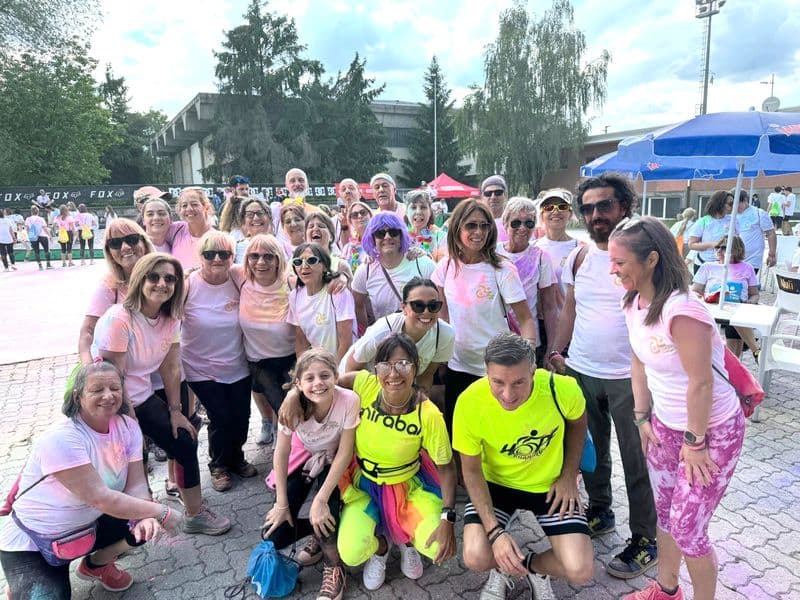 RIVAROLO CANAVESE - Un successo la Hope Color: festa per 700 persone a piedi nelle strade del centro - FOTO