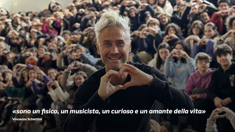 IVREA - Il prof Vincenzo Schettini, de «La fisica che ci piace», special guest con gli studenti di mezzo Canavese