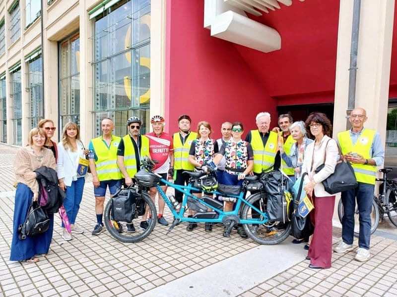 IVREA - Ragazze in tandem alla cieca: un viaggio attraverso l'Italia per promuovere l'inclusione - FOTO e VIDEO