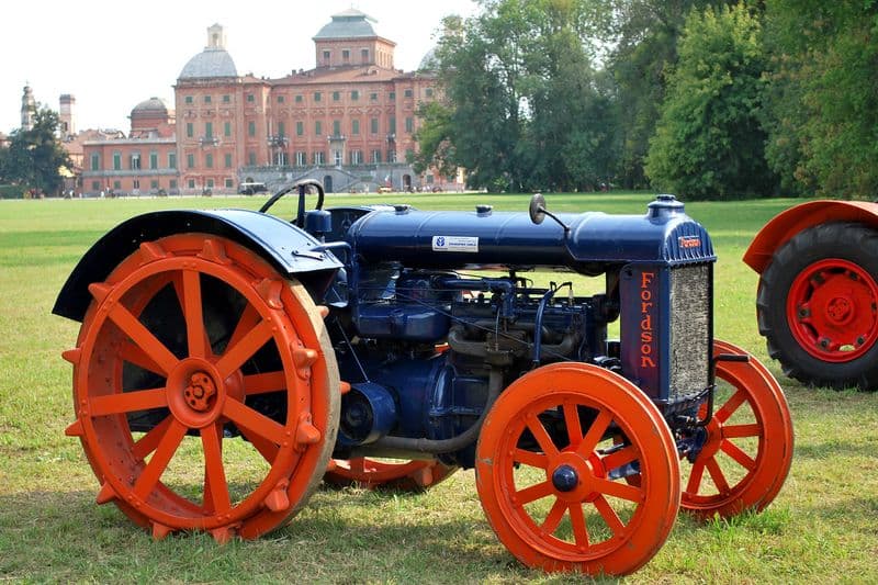 MOTORI – A Moretta uno show dedicato ai trattori d’epoca
